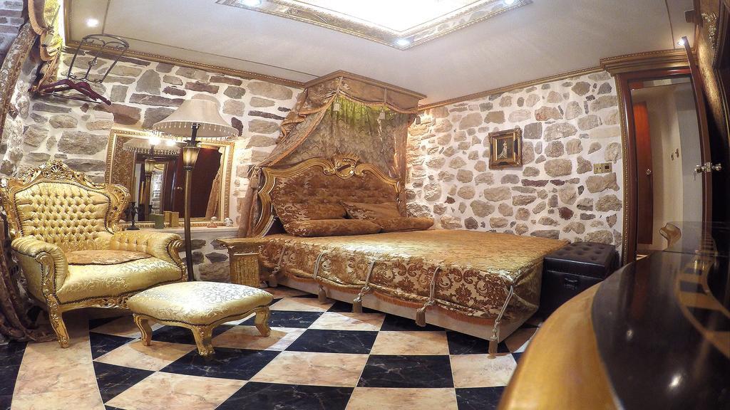 Cattaro Royale Apartment Room photo